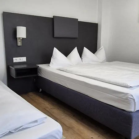 Melvi Отель Гёппинген