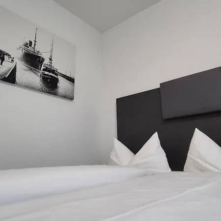Melvi Hotel 3*