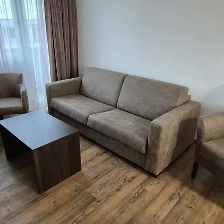 Hotel Melvi 3*