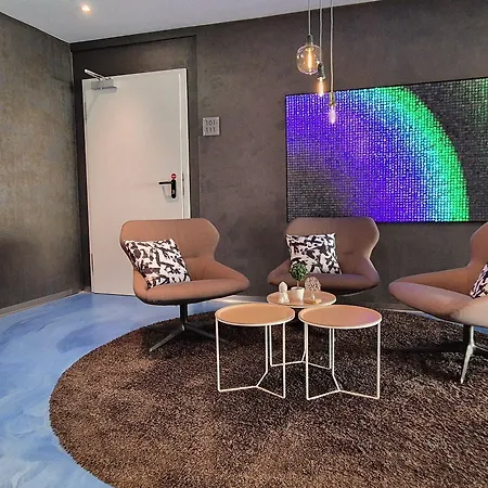 Hotel Melvi 3*