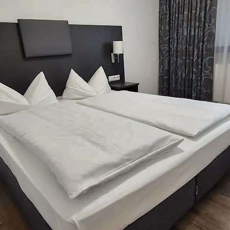 Melvi فندق غوبينغِن