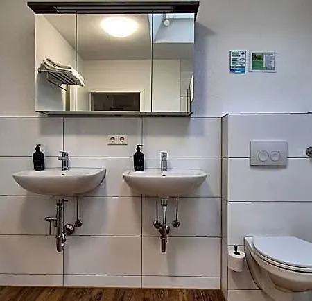 Melvi Hotel 3*